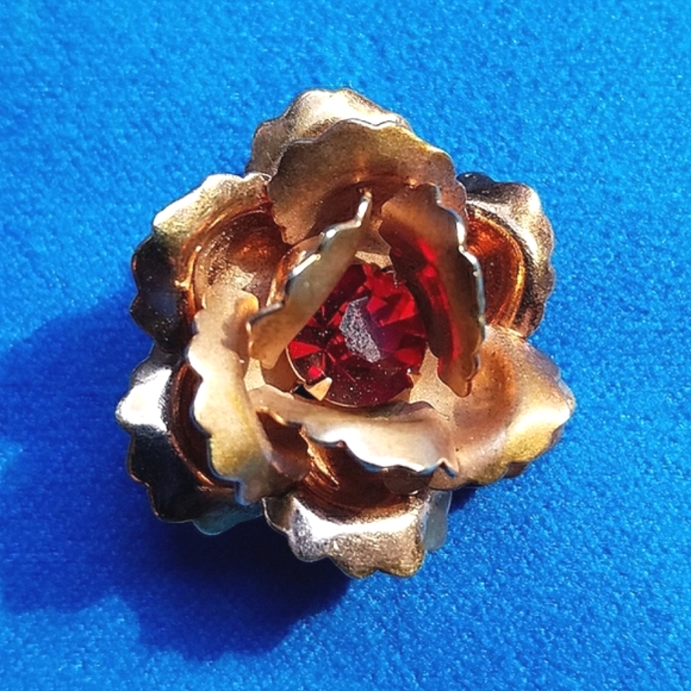 Rose Pin